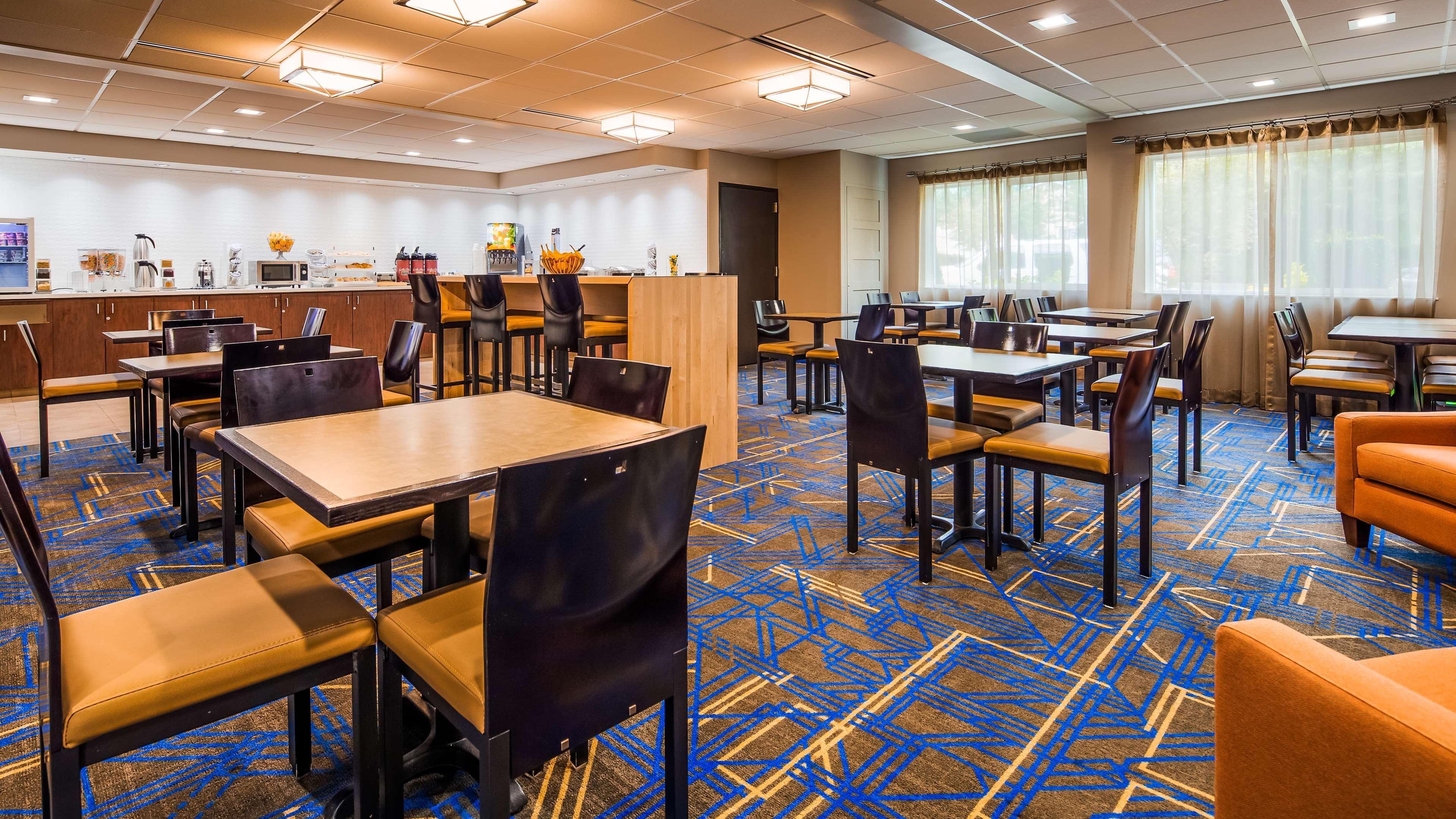 Best Western Plus Executive Hotel & Suites Sulphur Buitenkant foto
