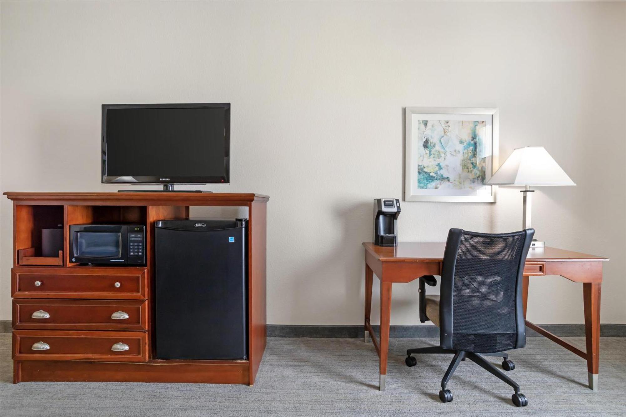 Best Western Plus Executive Hotel & Suites Sulphur Buitenkant foto